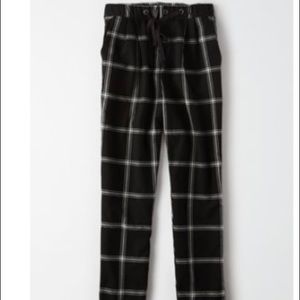 American Eagle Cropped ankle pants